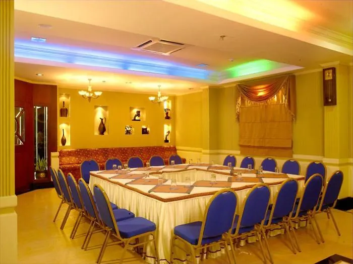 Regant Lake Palace Hotel Kollam